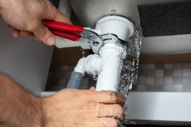 Best Sewage cleanup and water damage restoration  in Evansville, WY